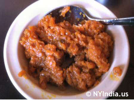 Carrot Halwa  image © NYIndia.us